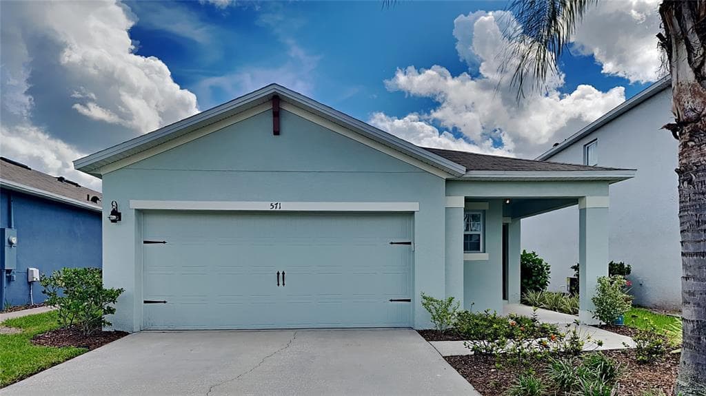 571 ARMOYAN WAY NEW SMYRNA BEACH, FL 32168