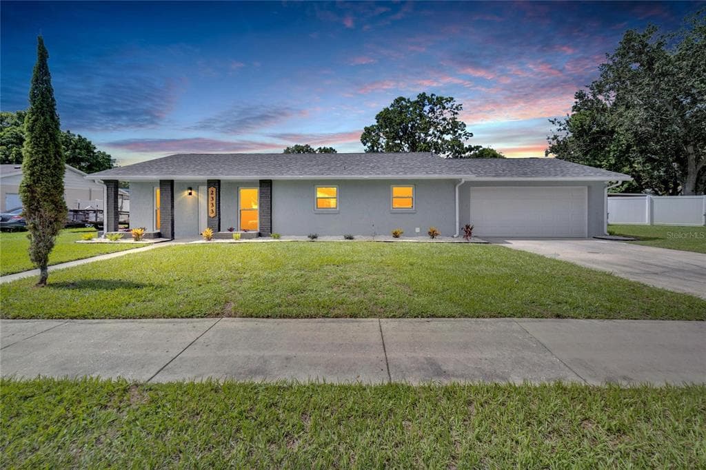 2333 MERRILY CIRCLE S SEFFNER, FL 33584