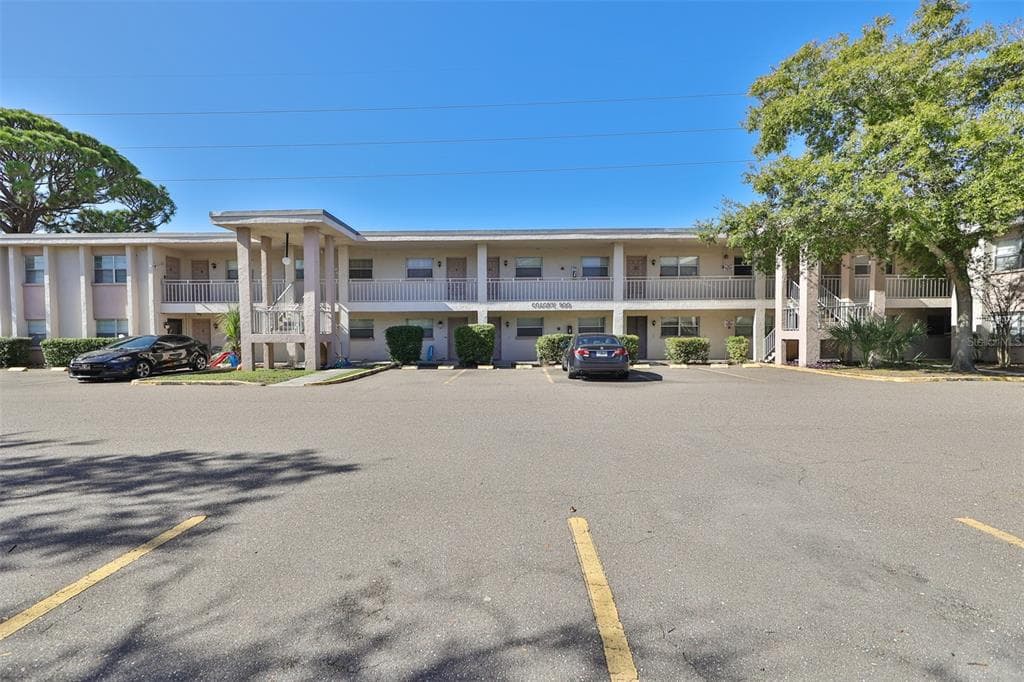 900 70TH STREET N UNIT 109 ST PETERSBURG, FL 33710