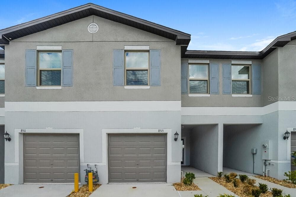 8515 DRUID OAKS LANE NEW PORT RICHEY, FL 34655
