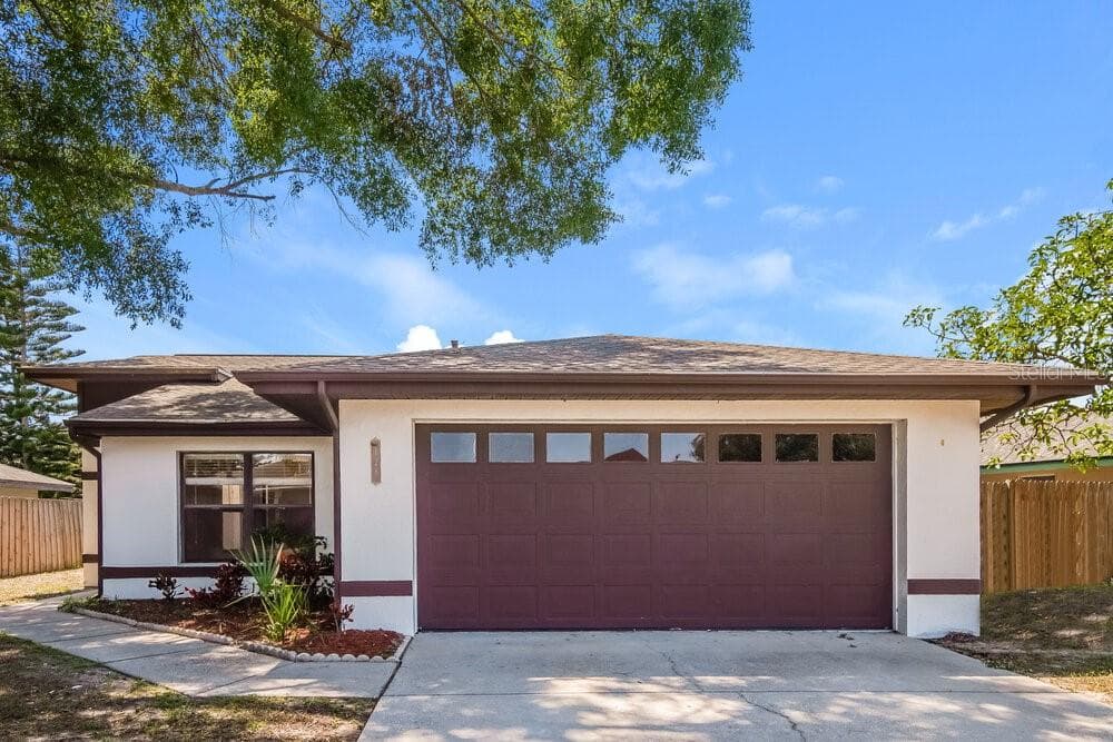 128 LAKE DAISY TERRACE WINTER HAVEN, FL 33884
