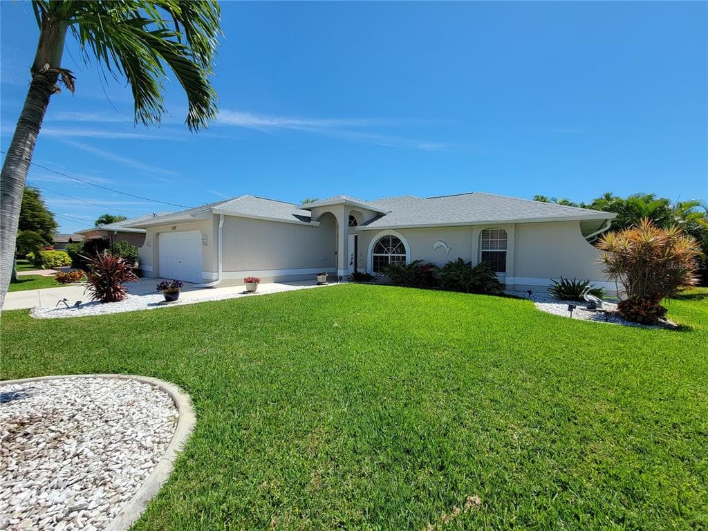 2530 SW 38TH STREET CAPE CORAL, FL 33914