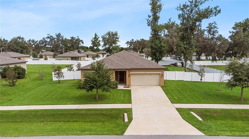 734 GARDEN OAKS SQUARE SEFFNER, FL 33584