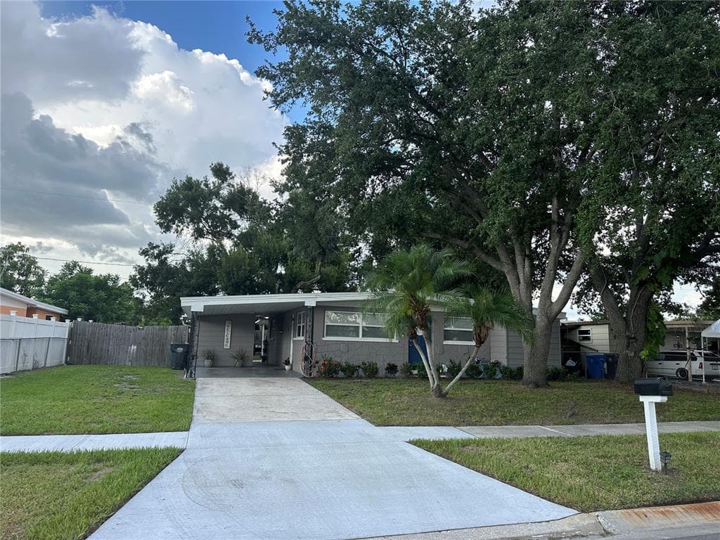 7412 PATRICIAN PLACE