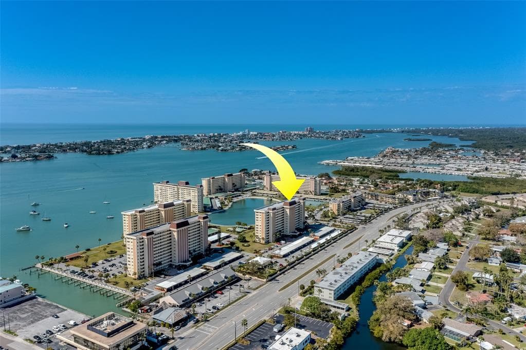 4575 COVE CIRCLE UNIT 205 ST PETERSBURG, FL 33708