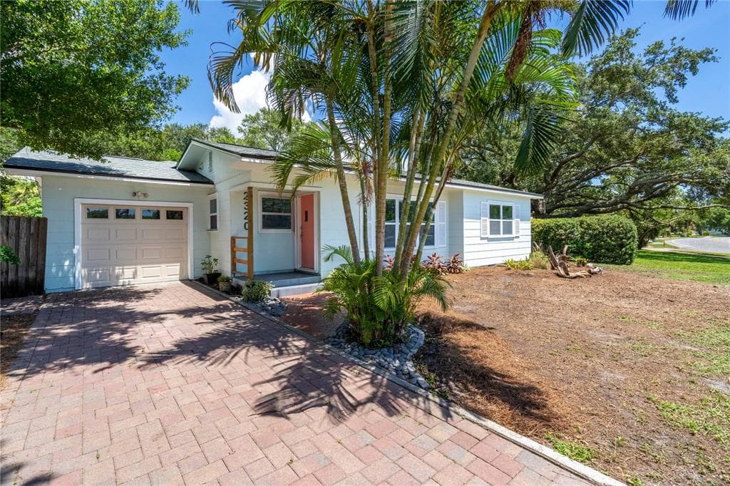 2320 59TH STREET S GULFPORT, FL 33707