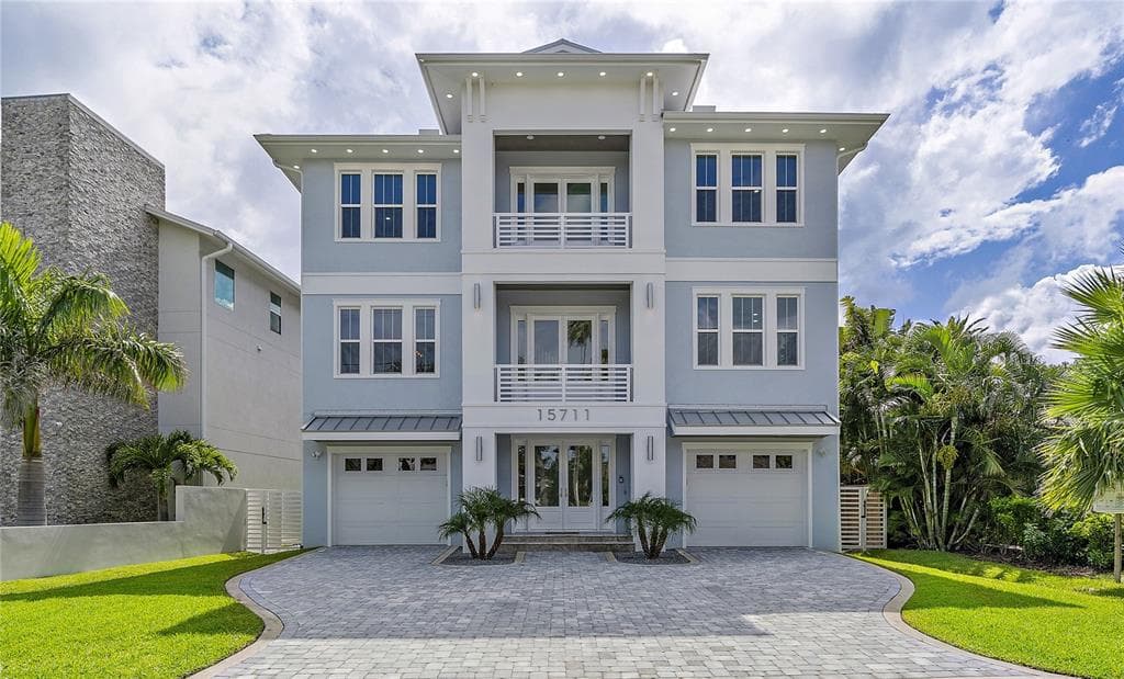 15711 REDINGTON DRIVE REDINGTON BEACH, FL 33708