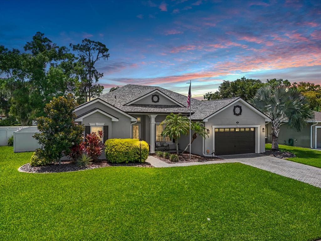 1715 OAKWOOD ESTATES DRIVE PLANT CITY, FL 33563