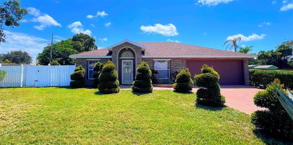 2075 4TH AVENUE SW VERO BEACH, FL 32962