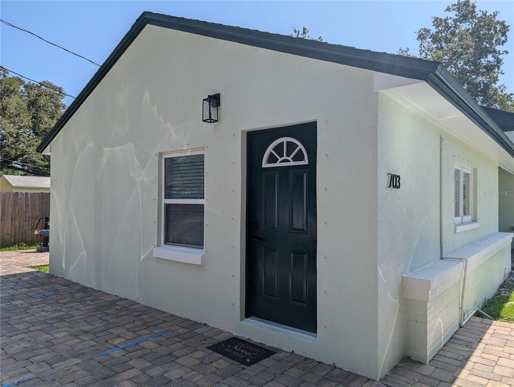 703 38TH AVENUE N ST PETERSBURG, FL 33704