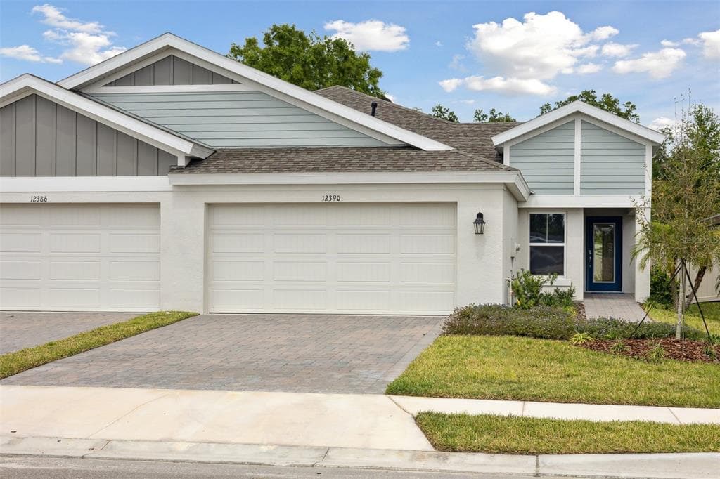 12390 OAK HILL WAY PARRISH, FL 34219