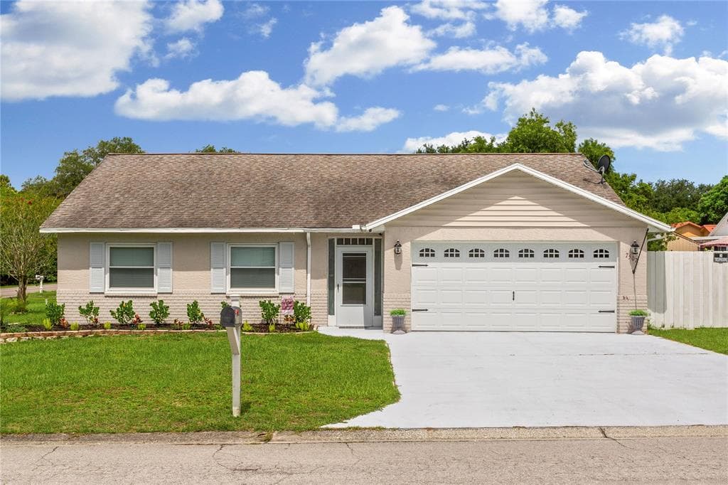 7507 ARMS DRIVE ZEPHYRHILLS, FL 33540