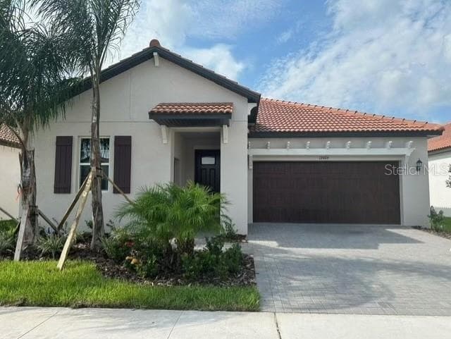 17406 HOLLY WELL AVENUE WIMAUMA, FL 33598
