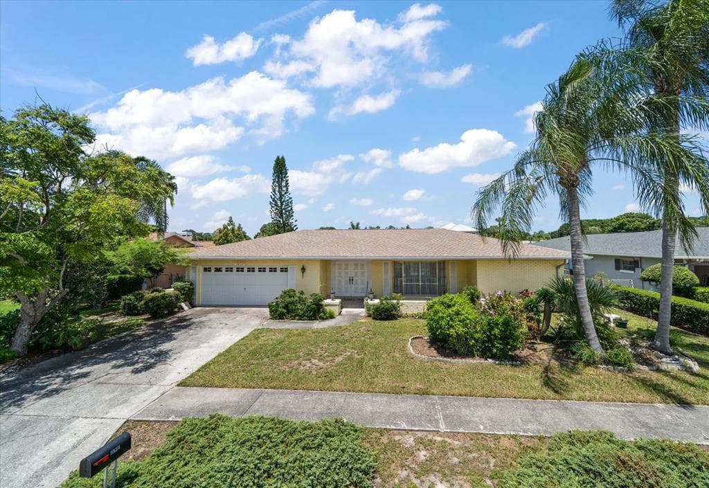 3934 VENETIAN WAY TAMPA, FL 33634