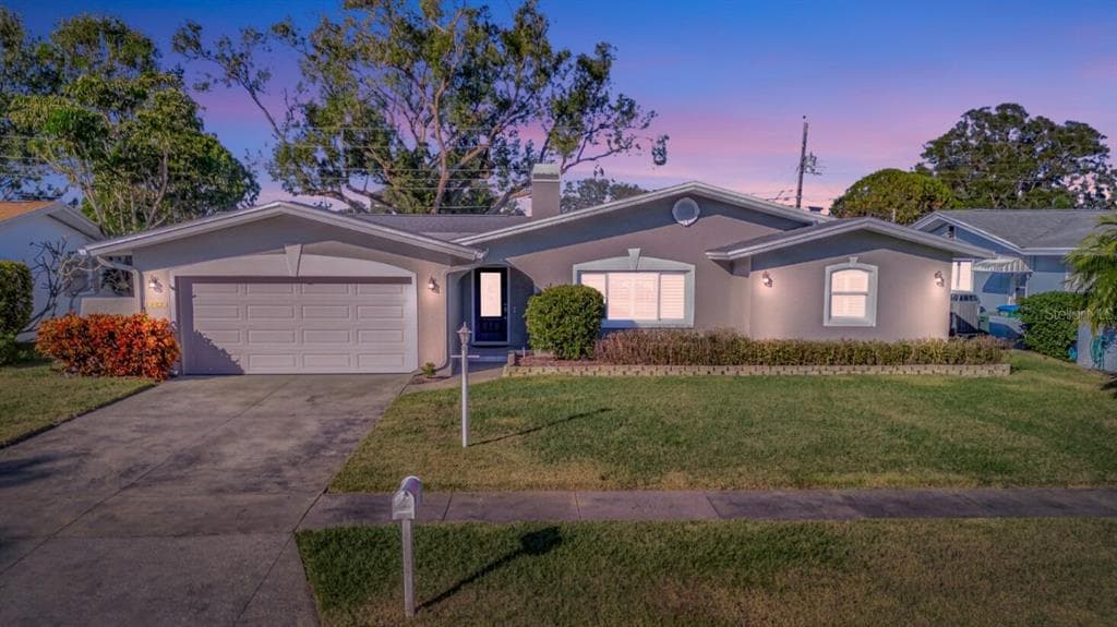 13923 WILDWOOD DRIVE LARGO, FL 33774