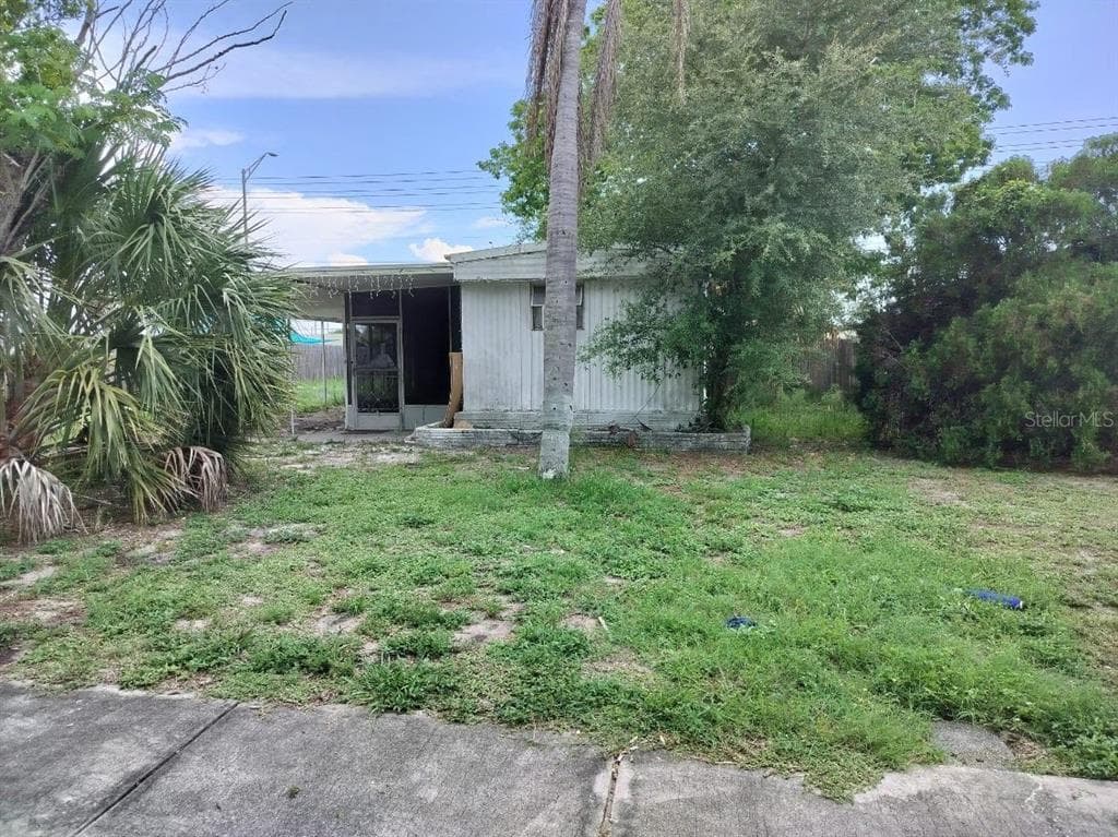 6162 136TH AVENUE N CLEARWATER, FL 33760