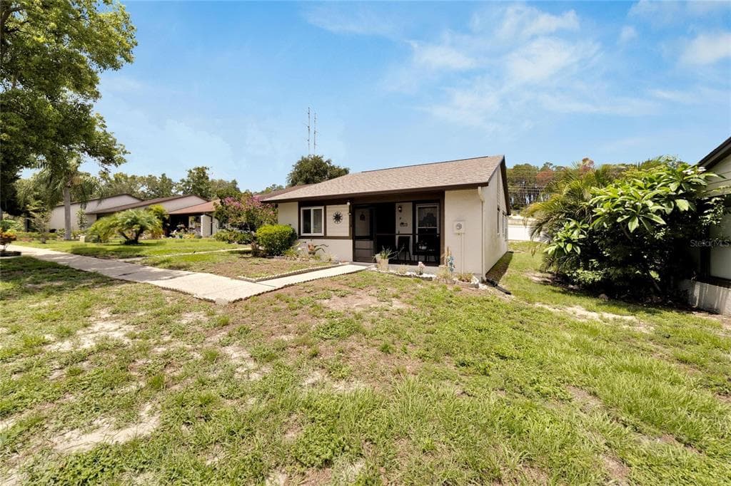 2120 CORBIN PLACE UNIT F PALM HARBOR, FL 34683