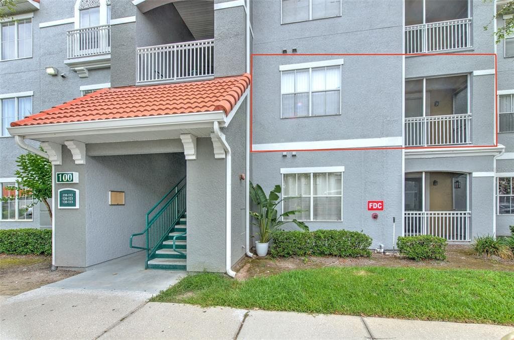 18001 RICHMOND PLACE DRIVE UNIT 123 TAMPA, FL 33647