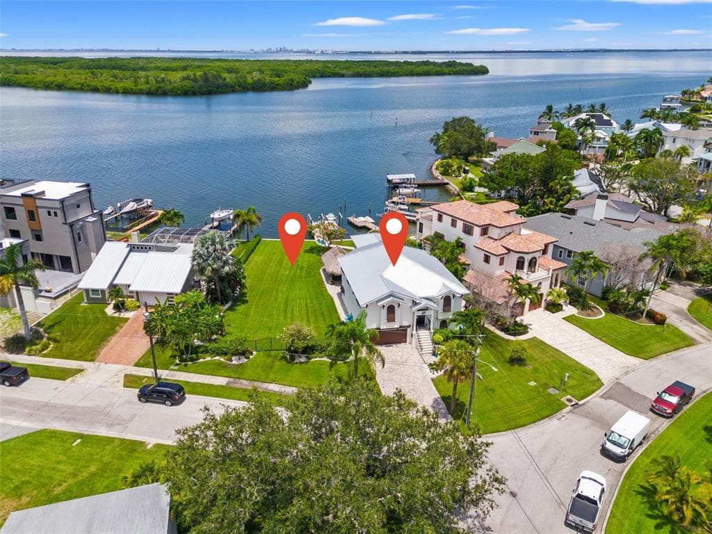 1953 ARROWHEAD DRIVE NE ST PETERSBURG, FL 33703