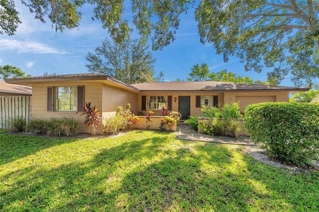 9241 NORTHCLIFFE BOULEVARD SPRING HILL, FL 34606