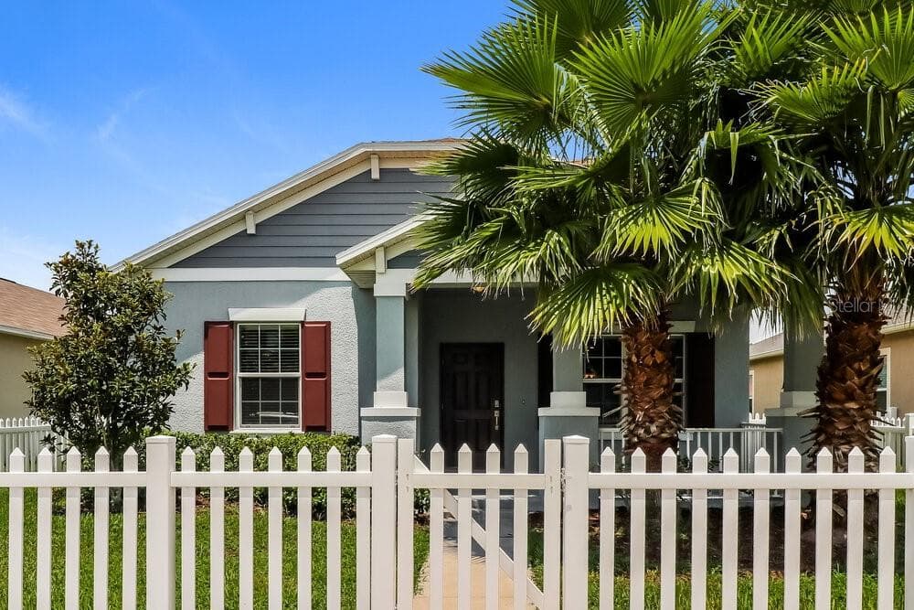 8720 FORGET ME NOT COURT LAND O LAKES, FL 34637