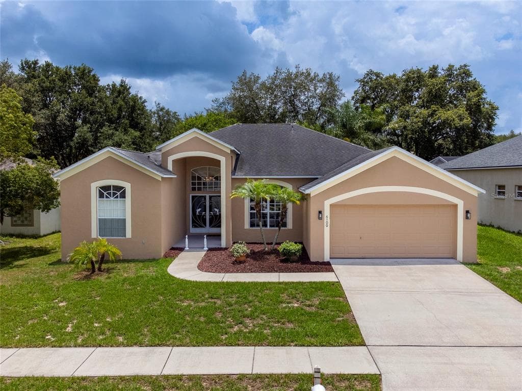 4109 AMBER RIDGE LANE VALRICO, FL 33594