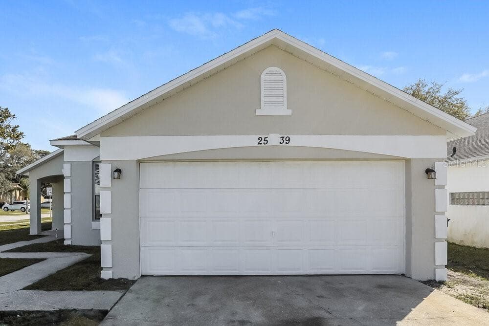 2539 TITUS COURT ORLANDO, FL 32817