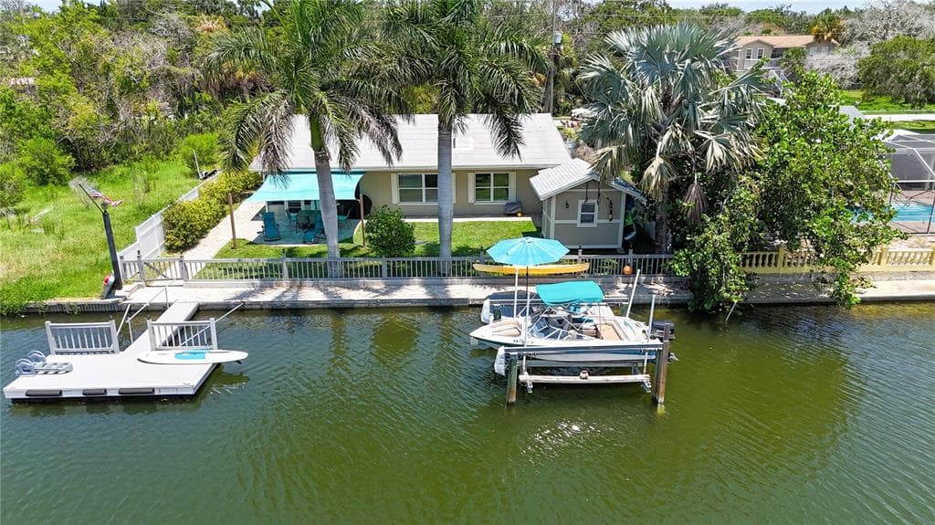 6806 HARBOR DRIVE HUDSON, FL 34667