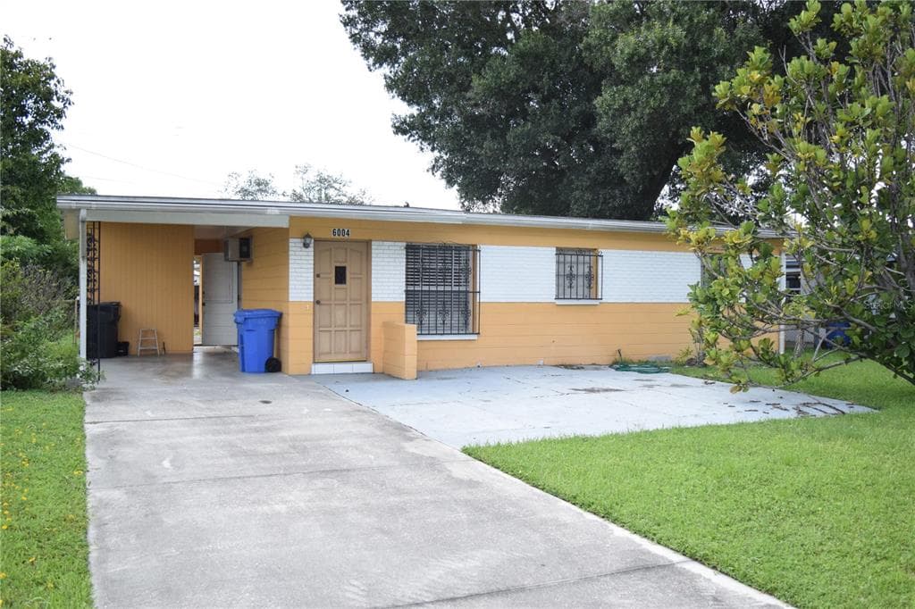 6004 N LOIS AVENUE TAMPA, FL 33614