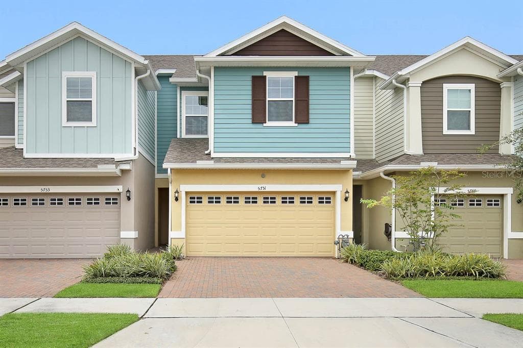 5751 SPOTTED HARRIER WAY LITHIA, FL 33547