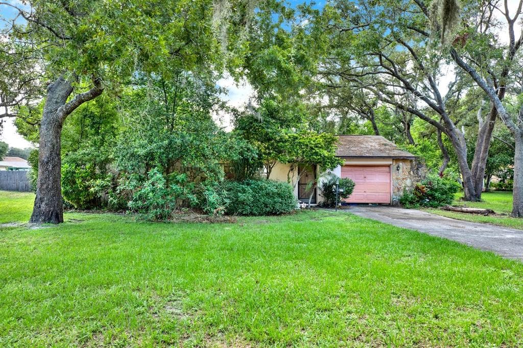 198 TULSA AVENUE SPRING HILL, FL 34606