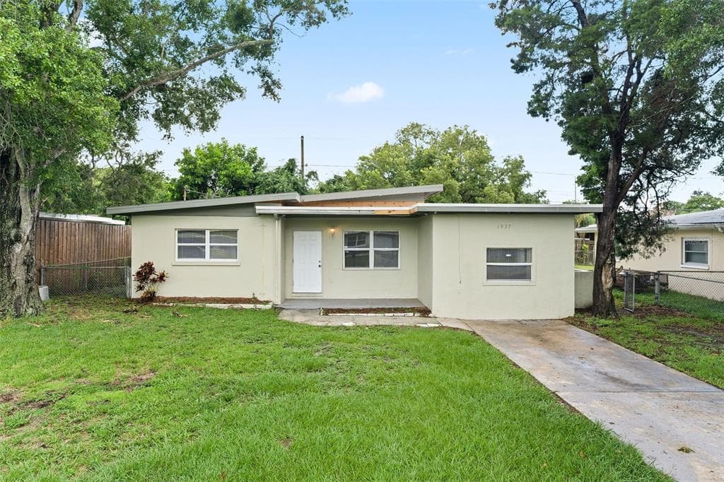 1937 RIDGEWOOD DRIVE CLEARWATER, FL 33763