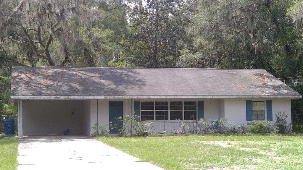 33358 RIDGE MANOR BOULEVARD DADE CITY, FL 33523