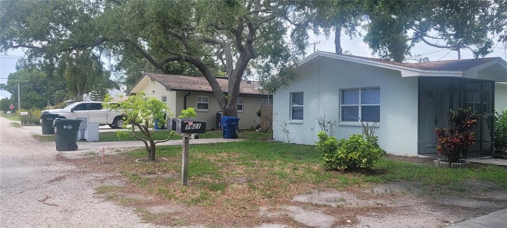 1819 MARTIN STREET LARGO, FL 33774