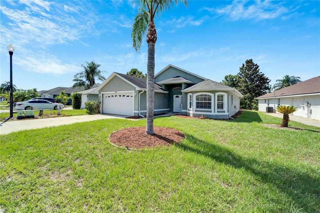 124 GOLF AIRE BLVD HAINES CITY, FL 33844