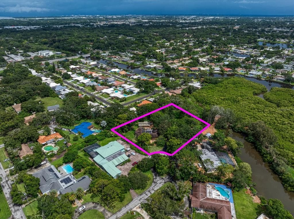1829 NOTTINGHAM LANE CLEARWATER, FL 33764