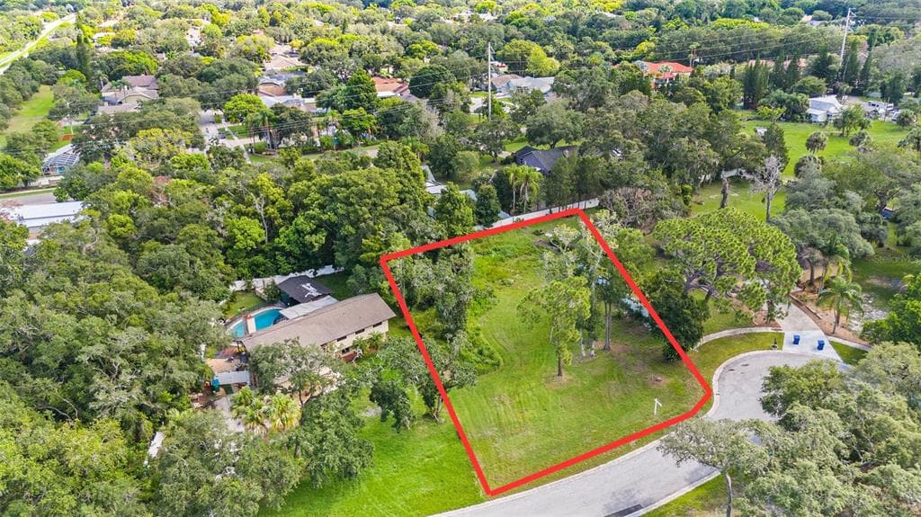 2164 WOODS COURT PALM HARBOR, FL 34683