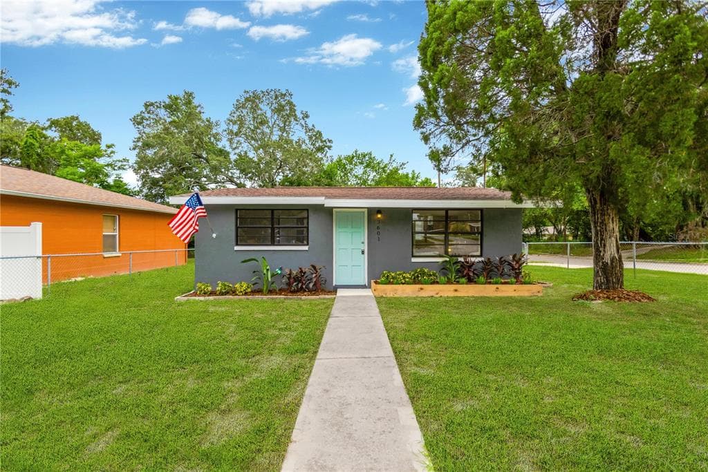 3601 E GROVE STREET TAMPA, FL 33610