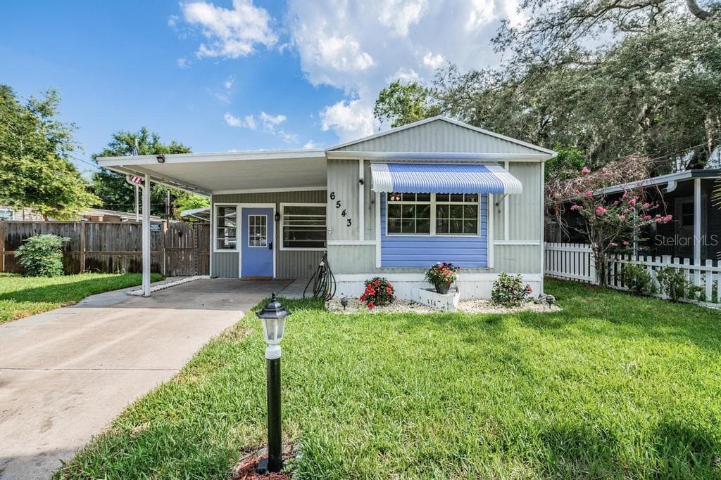 6543 CELESTE LANE NEW PORT RICHEY, FL 34653