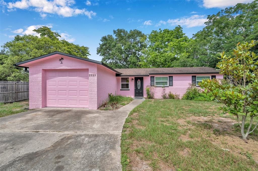 2223 FULTON WAY LARGO, FL 33774