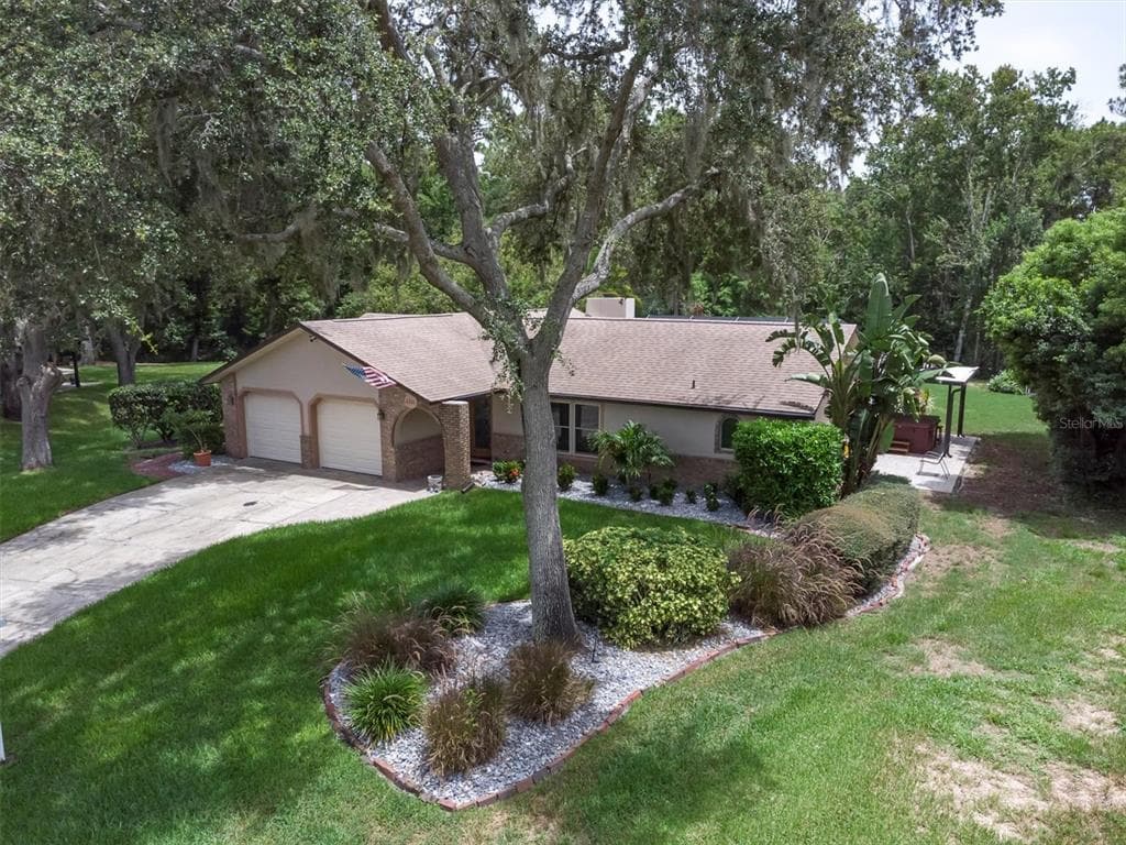 2331 WOODBEND CIRCLE