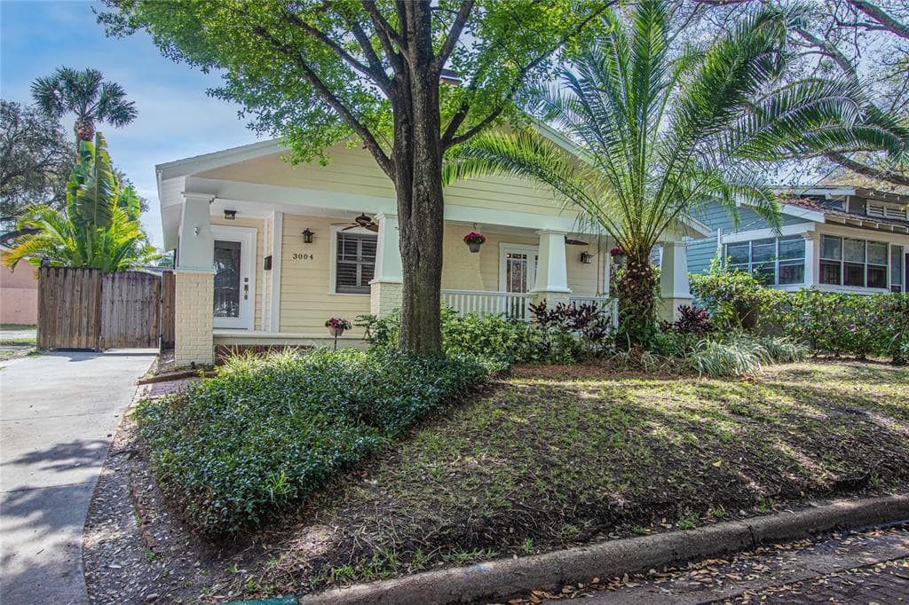 3004 W SITIOS STREET TAMPA, FL 33629