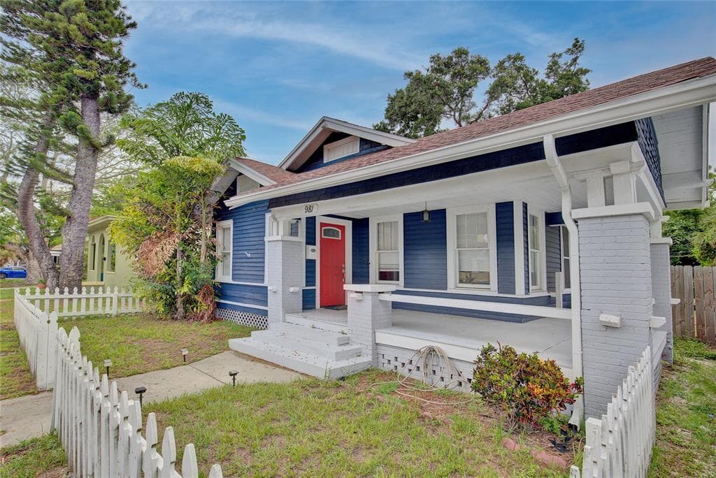 981 9TH AVENUE S ST PETERSBURG, FL 33705