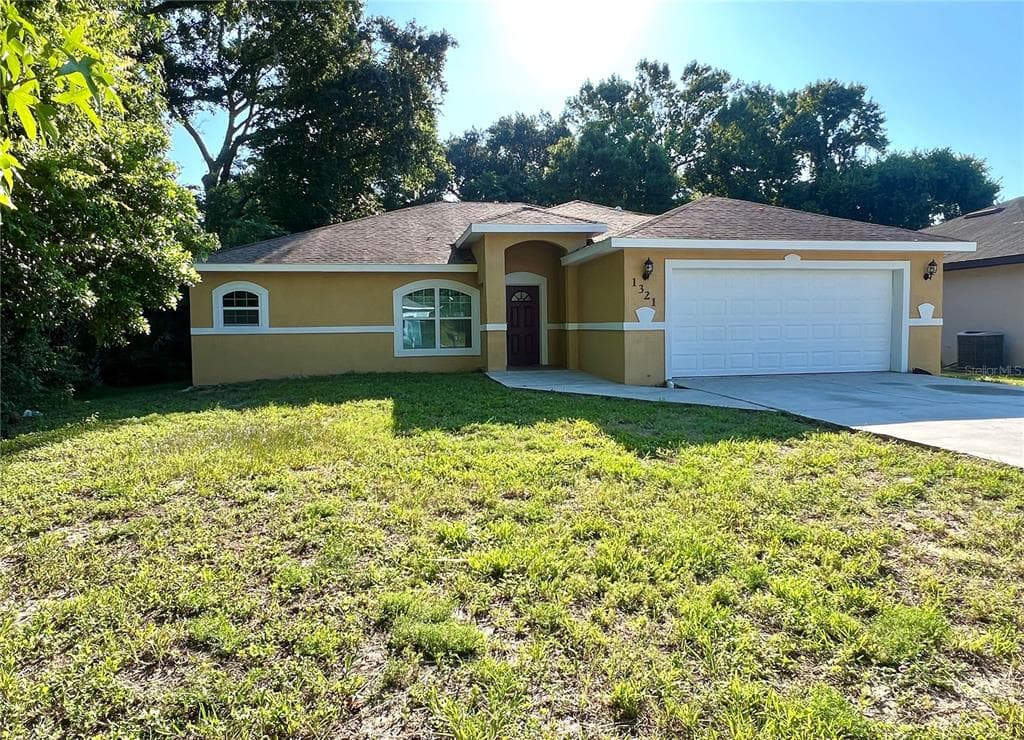 1321 SHADWELL COURT DAYTONA BEACH, FL 32117