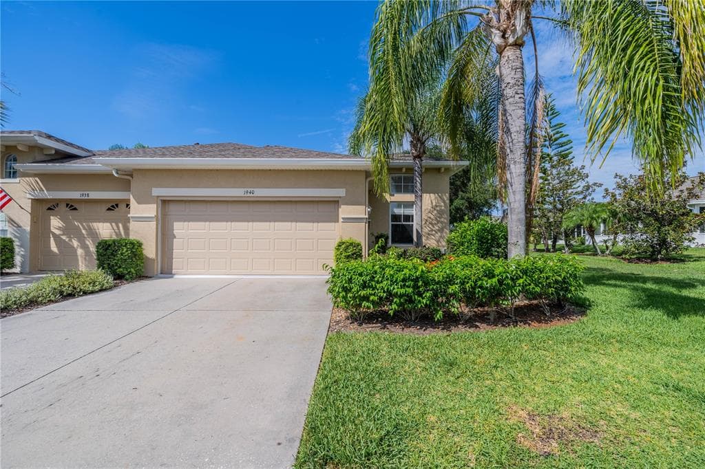 1940 INVERNESS GREENS DRIVE UNIT 1940 SUN CITY CENTER, FL 33573