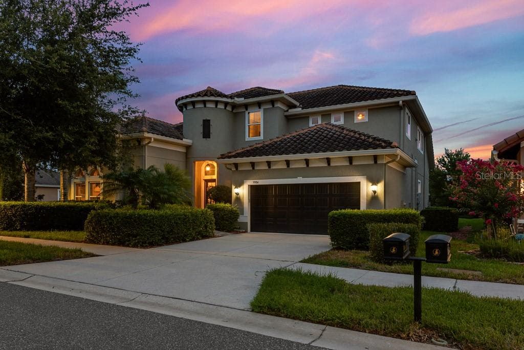 5904 WATERCOLOR DRIVE LITHIA, FL 33547