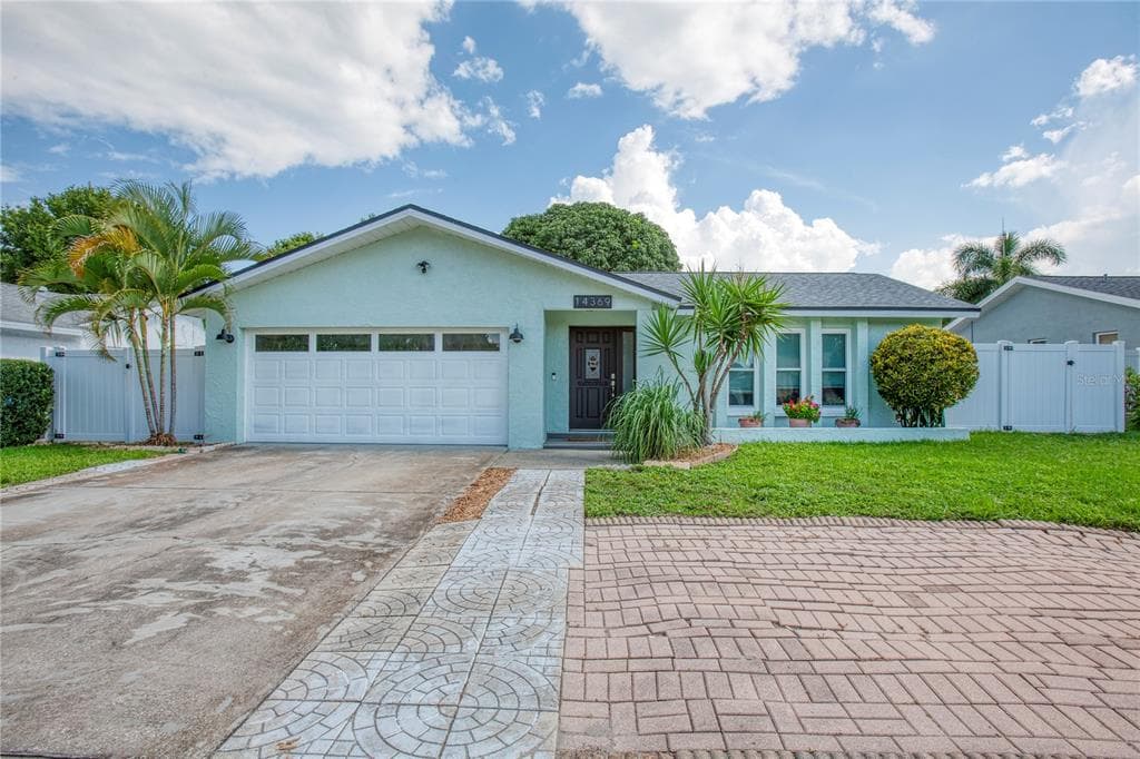 14369 91ST AVENUE SEMINOLE, FL 33776