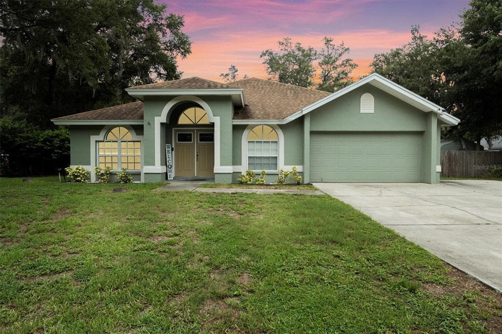 4317 THOMAS WOOD LANE E WINTER HAVEN, FL 33880