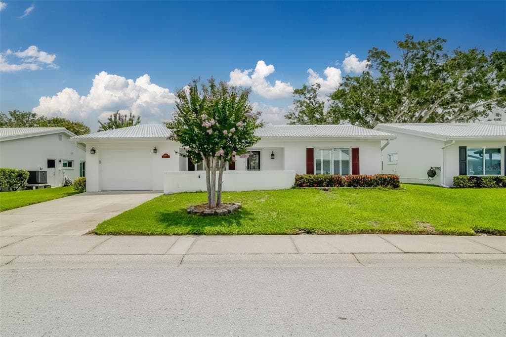 9035 40TH STREET N PINELLAS PARK, FL 33782