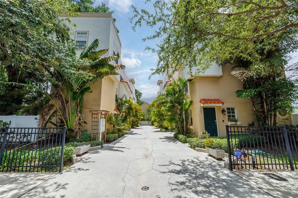509 S MATANZAS AVENUE UNIT 2 TAMPA, FL 33609
